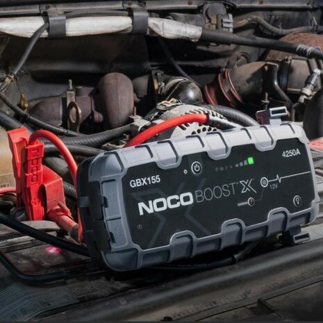 Noco Boost X GBX155 12V 4250A Lithium Jumpstarter (7)
